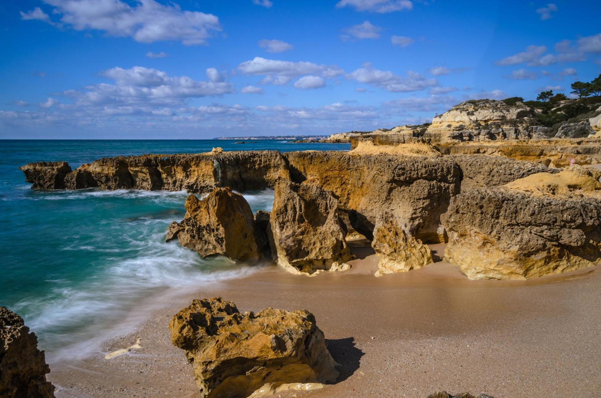 Altura Beach Luaran gambar